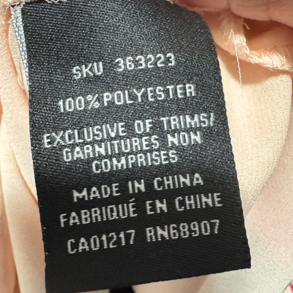 Le Chateau Floral Off Shoulder Blouse Pink - Picture 12 of 13